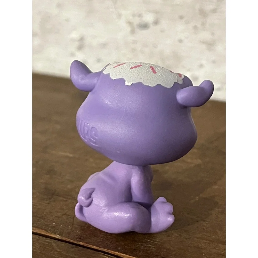 Hasbro Littlest Pet Shop LPS Purple Hippopotamus #3-158 Glittery Icing Sprinkles